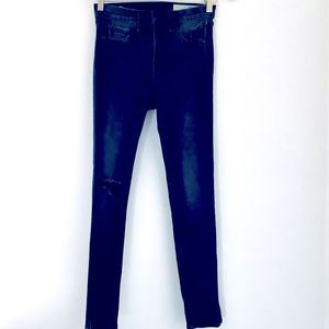 Rag & Bone distressed blue jeans   Size 26 (2/4)